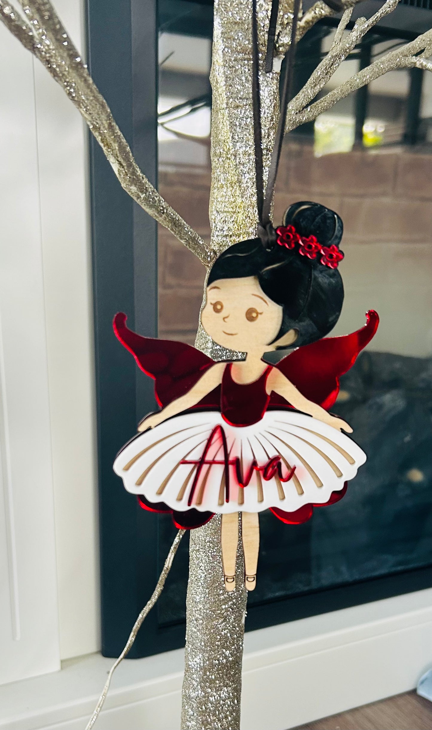 DANCING GIRL HANGING ORNAMENT