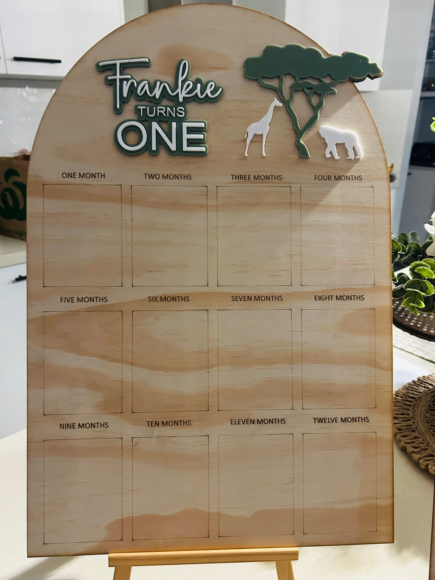 SAFARI THEME MILESTONES BOARD