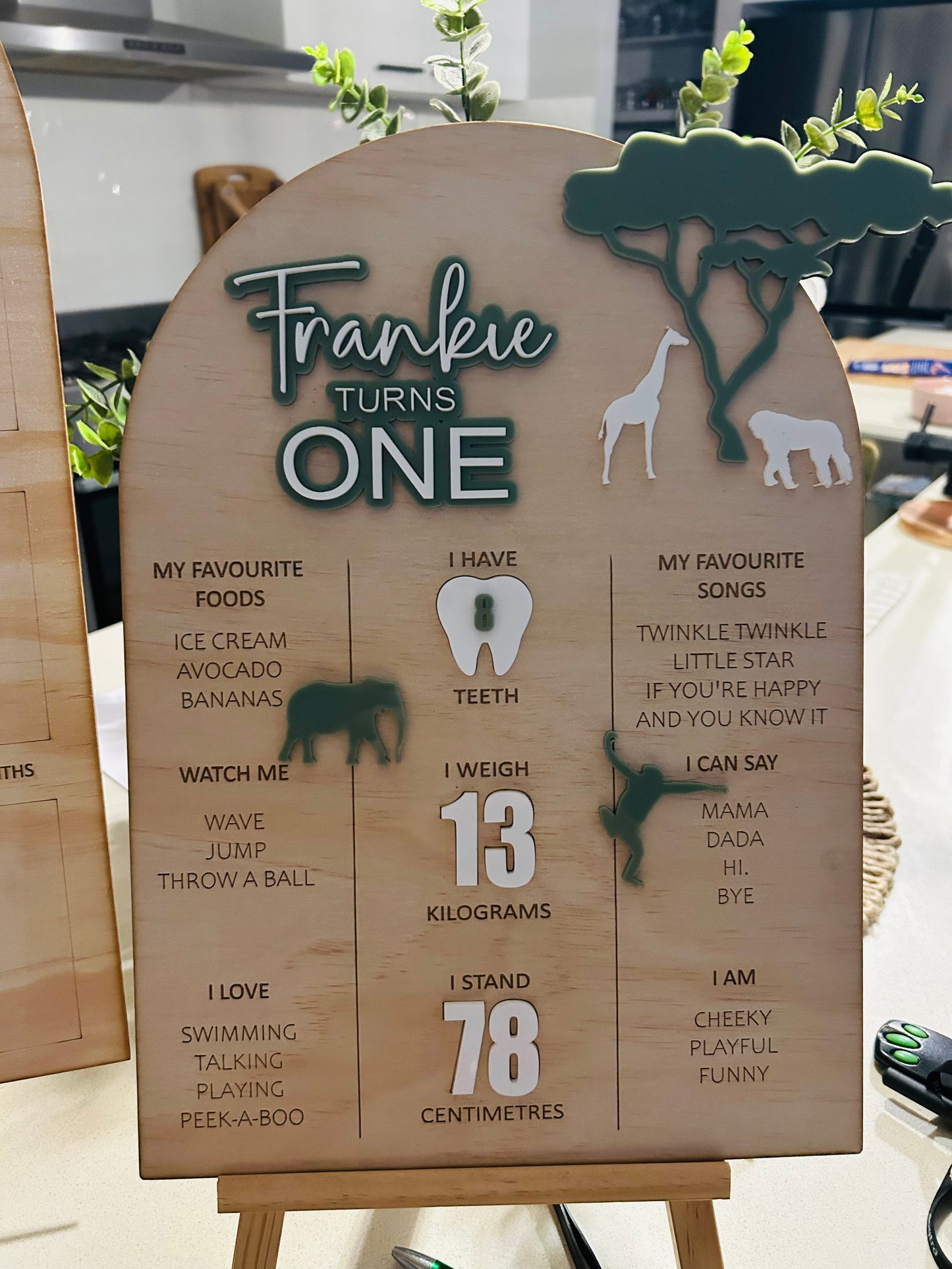 SAFARI THEME MILESTONES BOARD